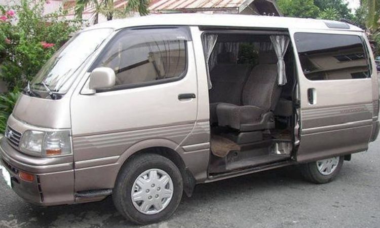 SUPER CUSTOM VAN