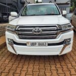 Rent a Land Cruiser V8 in Uganda for a Luxury Road Trip